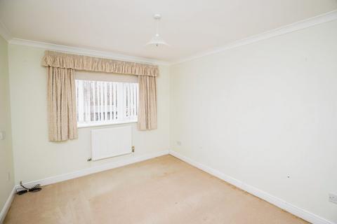 12 Badgers Rise, Connahs Quay, Deeside, CH5 4HD