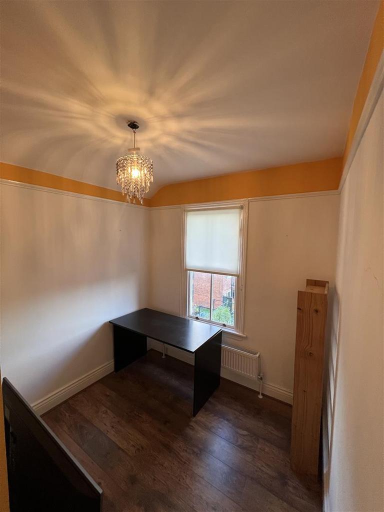Bedroom 3 .jpg