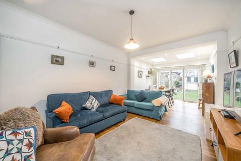 10 Abbots Park, London, SW2 3QD