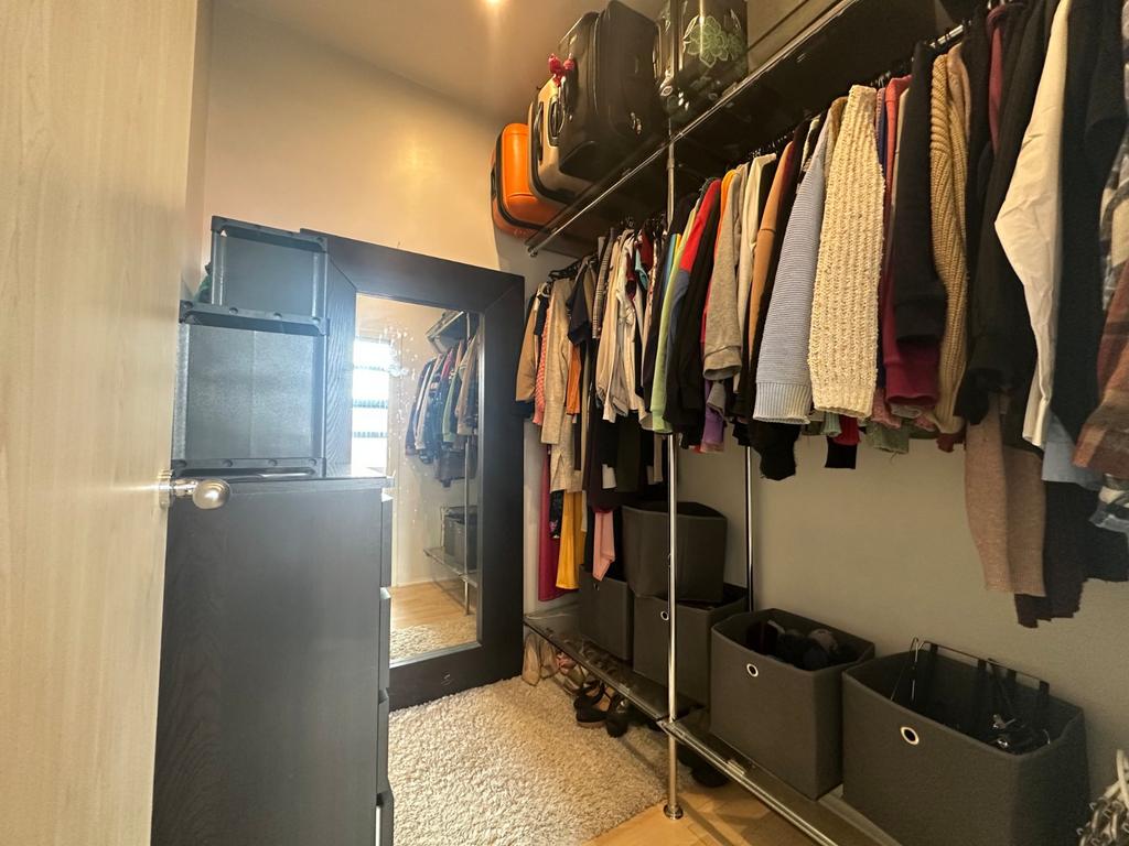 Walk In Wardrobe
