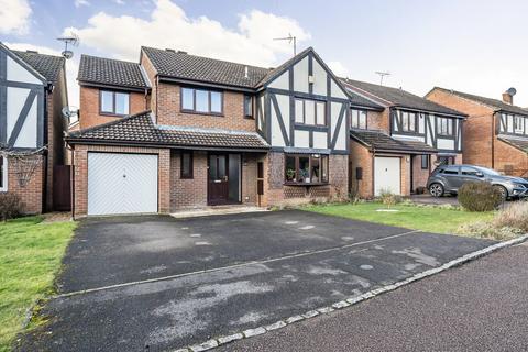 Somerville Close, Berkshire RG41