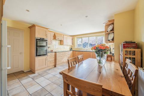 5 bedroom detached house for sale, Somerville Close, Berkshire RG41