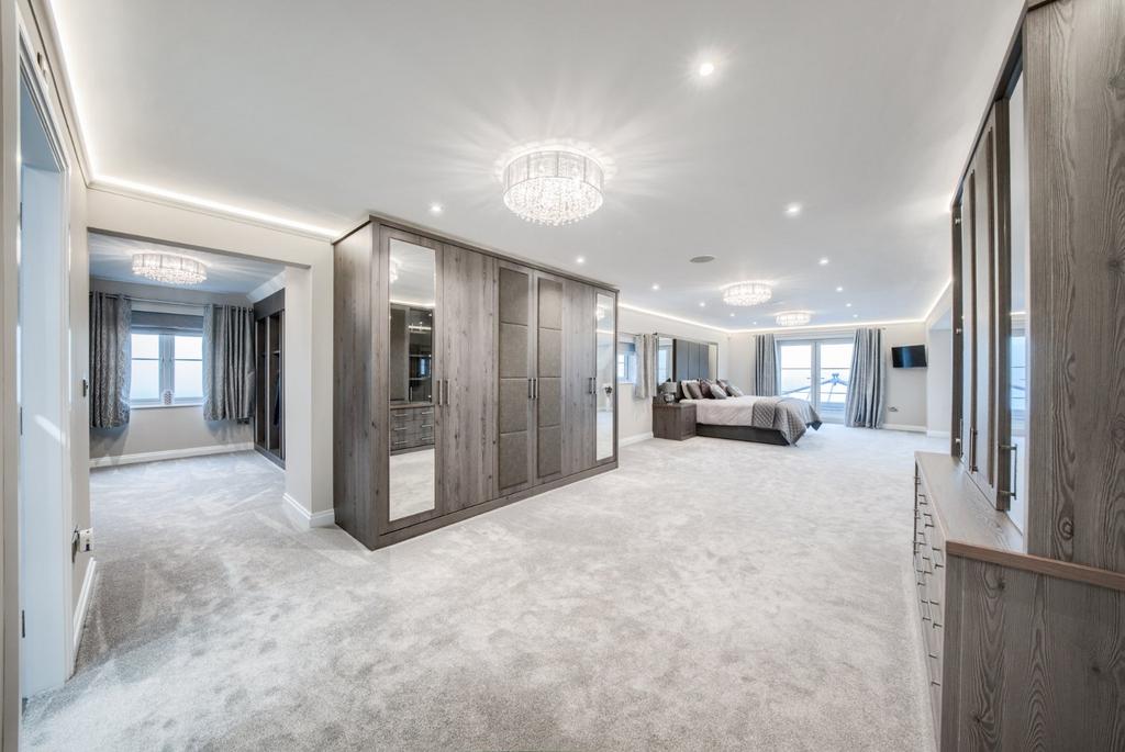 Principal Suite