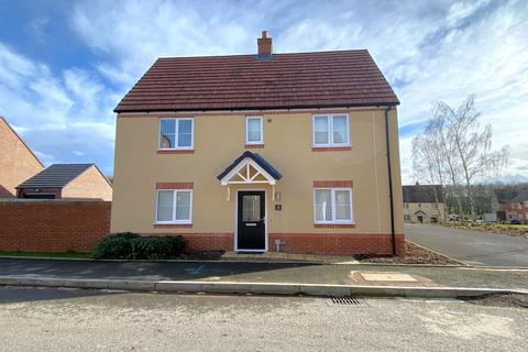 3 bedroom detached house for sale, Acorn Road, Lea Castle, Kidderminster, DY10