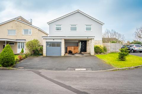 4 bedroom detached house for sale, Substantial family home in highly regarded Yatton cul de sac