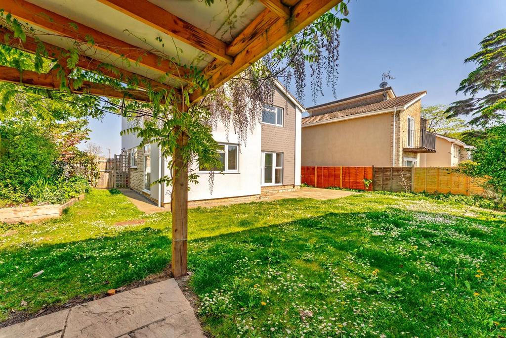 1.16 - rear garden.jpg