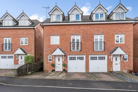 4 bedroom house for sale, Kings View, Alton, Hampshire, GU34