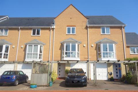 4 bedroom house to rent, Pierhead View, Penarth