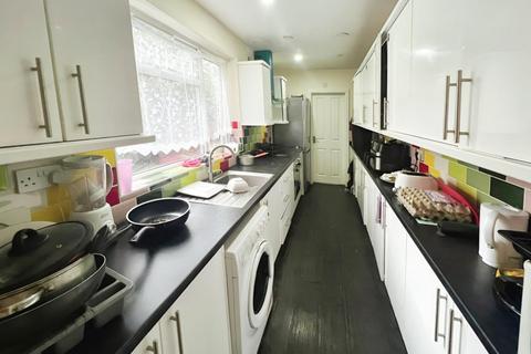 4 bedroom end of terrace house for sale, Carmelite Road, Coventry