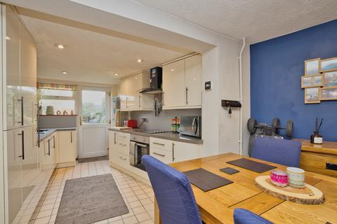 2 bedroom semi-detached house for sale, Southwood Road, Ramsgate, CT11