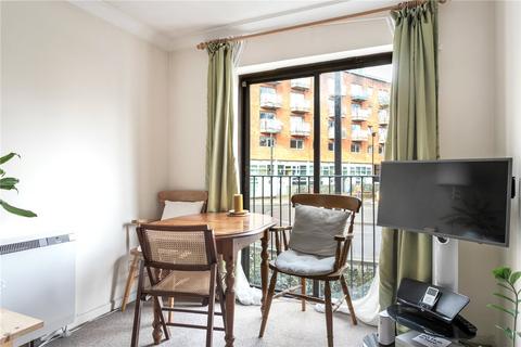 1 bedroom apartment for sale, Tinniswood Close, London, N5