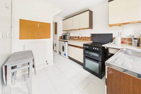 4 bedroom detached house for sale, Holworthy Road, Norwich