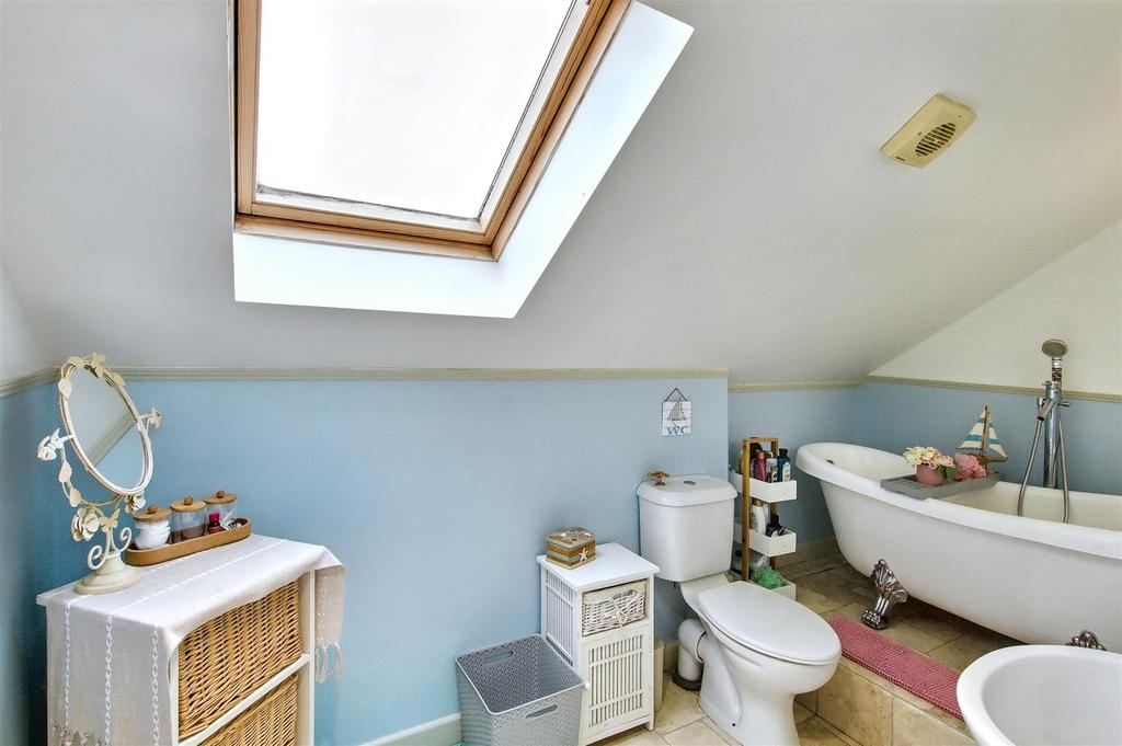 Family bathroom