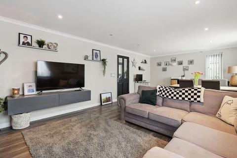 33 The Sidings, Delabole, PL33 9AX