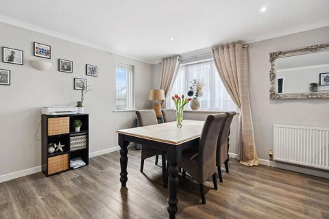 33 The Sidings, Delabole, PL33 9AX