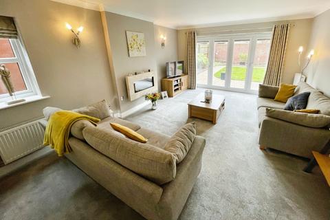 4 bedroom detached house for sale, Upton Grange, Chester, Cheshire, CH2