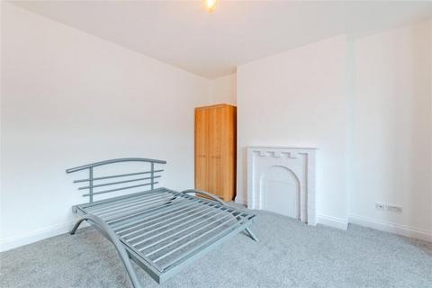 1 bedroom flat to rent, Grosvenor Gardens, Willesden Green