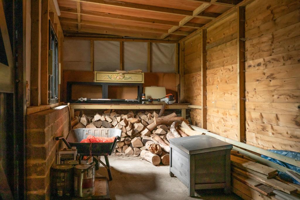 Woodstore