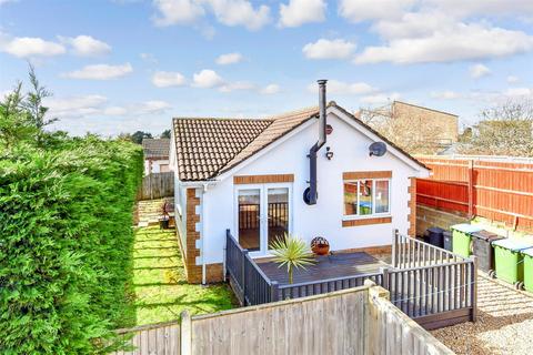 2 bedroom detached bungalow for sale, Well Road, Bognor Regis, West Sussex