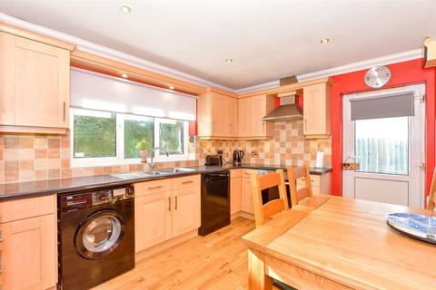2 bedroom detached bungalow for sale, Well Road, Bognor Regis, West Sussex