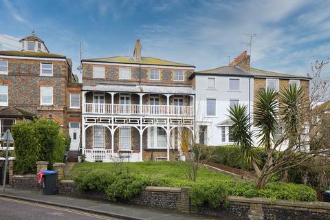 1 bedroom flat for sale, Ramsgate Road, Broadstairs, CT10