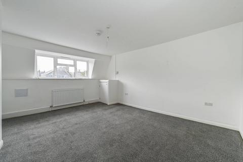 2 bedroom flat for sale, Lady Somerset Road, Tufnell Park, London, NW5