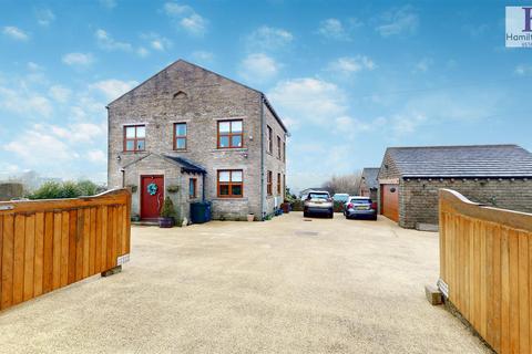 5 bedroom link detached house for sale, Malt Kiln Lane, Thornton, Bradford