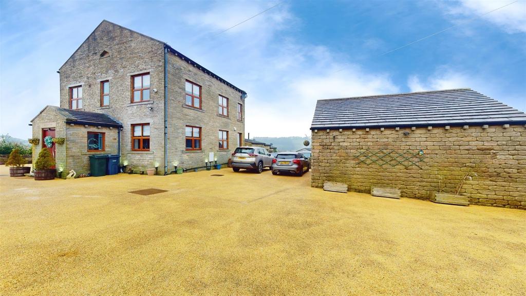 Driveway / Garage