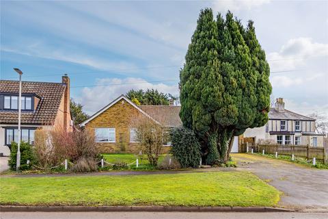 3 bedroom bungalow for sale, Kemprow, Aldenham, Watford, Hertfordshire, WD25