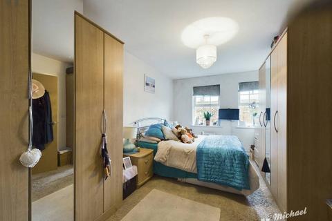 undefined, Florey Gardens, Aylesbury, Buckinghamshire