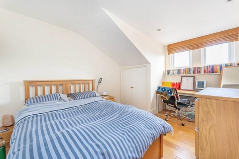 2 bedroom flat to rent, Edith Road, West Kensington, London, W14