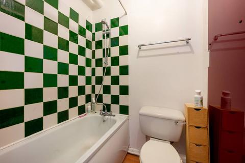 1 bedroom flat to rent, Sinclair Gardens, Brook Green, London, W14