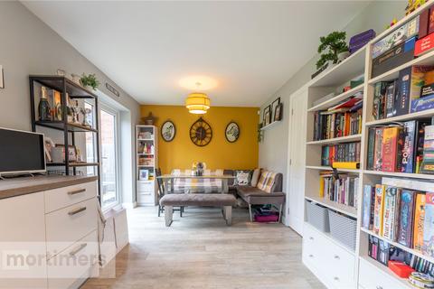 92 Entwistle Drive, Blackburn, BB2 7GR