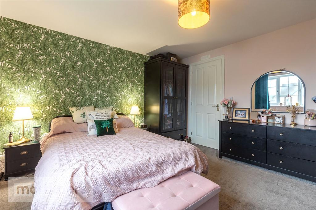Main Bedroom