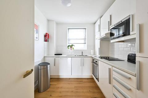 2 bedroom flat to rent, Randolph Avenue, Maida Vale, London, W9