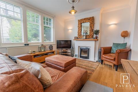 1 bedroom flat for sale, Third Avenue, Frinton-On-Sea