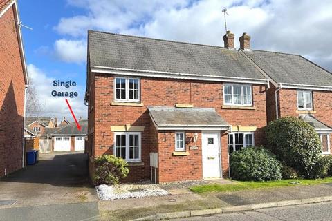 4 bedroom detached house for sale, The Grange - Rosebay Road, Desborough