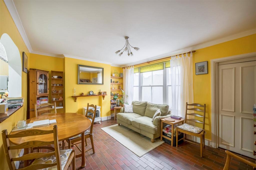 32 St Nicholas Road -5.jpg