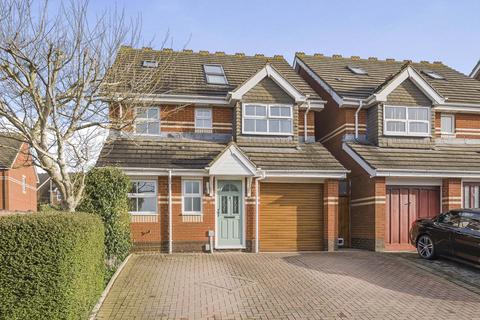 4 bedroom detached house for sale, Reynolds Way, Swindon SN25