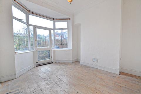 4 bedroom terraced house for sale, Caerleon Road, Newport, NP19