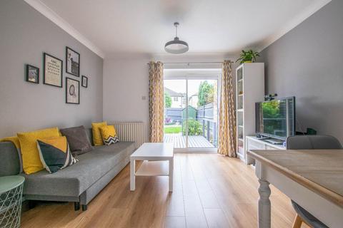 204 Lucerne Close, Cambridge, CB1 9SB