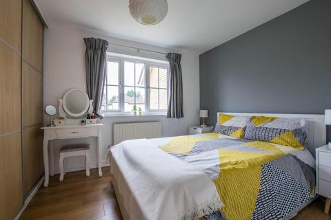 204 Lucerne Close, Cambridge, CB1 9SB
