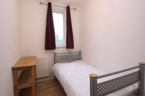 1 bedroom in a house share to rent, Albert Street, Windsor SL4