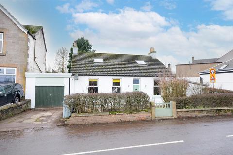 4 bedroom detached house for sale, Strawfrank Road, Carstairs Junction