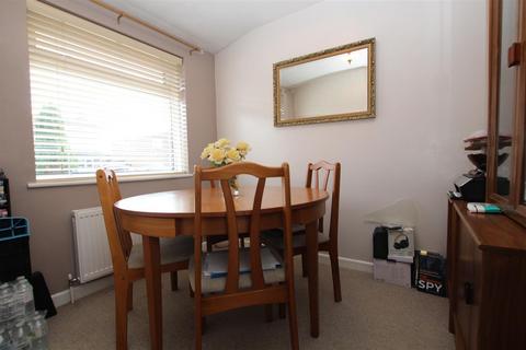 4 bedroom detached house for sale, Roker Way, Fair Oak, Eastleigh