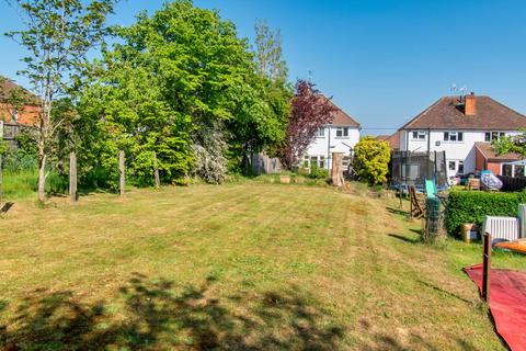 2 bedroom semi-detached house for sale, Meadow Road, Earley