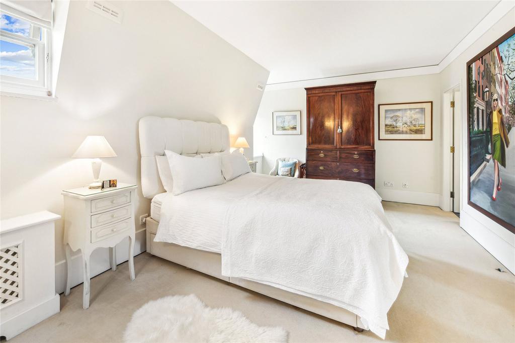 Principal Bedroom
