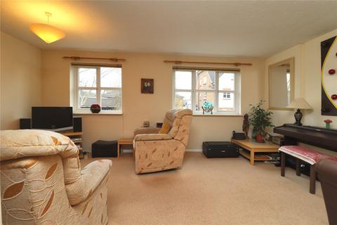 2 bedroom flat for sale, Capstans Wharf, Surrey GU21