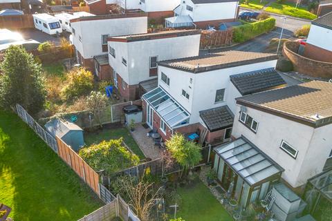 6 Beeston Close, Birchwood, Warrington, WA3 6LU