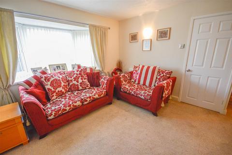 14 Ardsley Close, Owlthorpe, Sheffield, S20 6SS